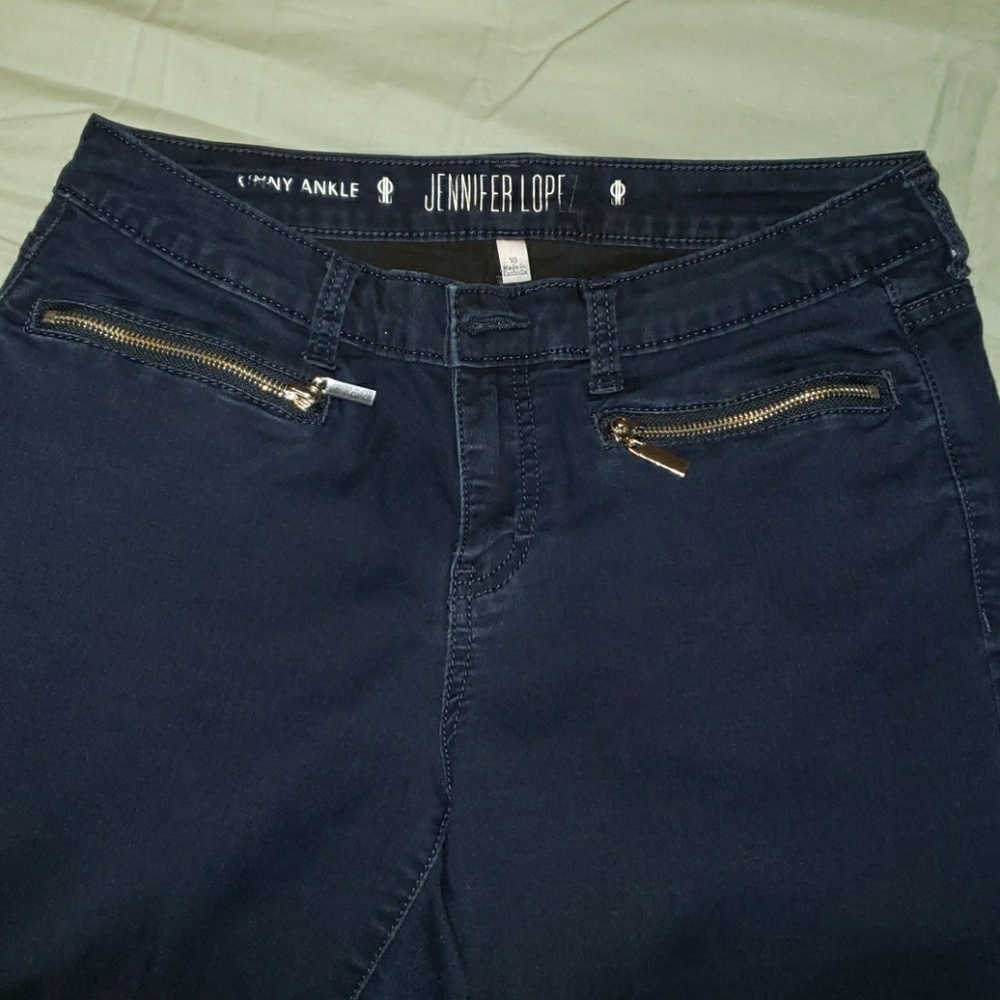 Jennifer Lopez Skinny Ankle Jeans